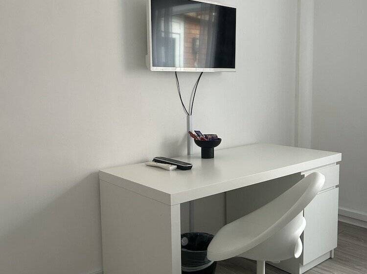 پانسیون No.6 Overnight Stays