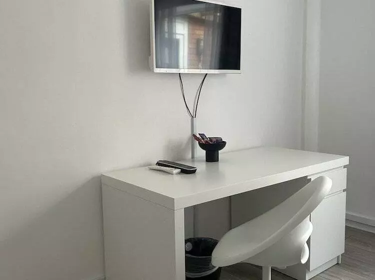 پانسیون No.6 Overnight Stays