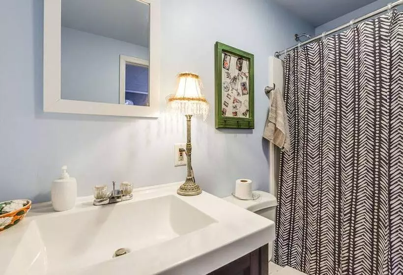 Pet Friendly Union Home ~ 19 Mi To Cincinnati!