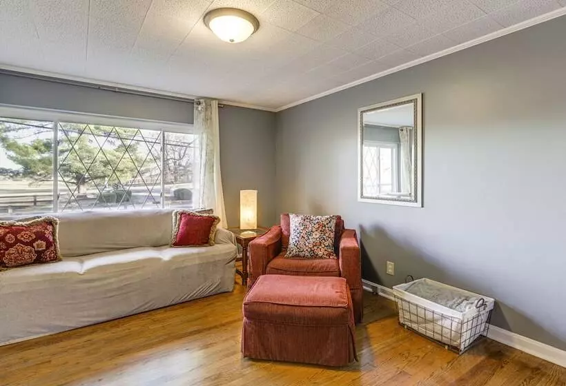 Pet Friendly Union Home ~ 19 Mi To Cincinnati!