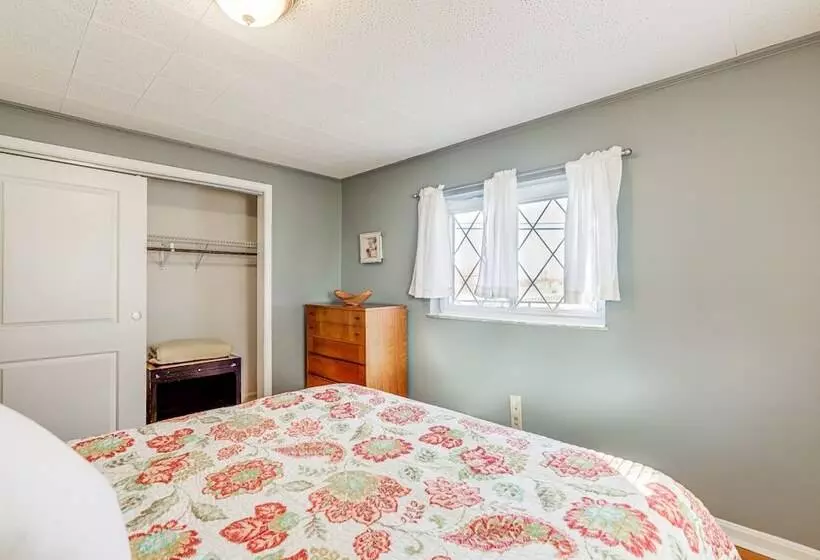 Pet Friendly Union Home ~ 19 Mi To Cincinnati!