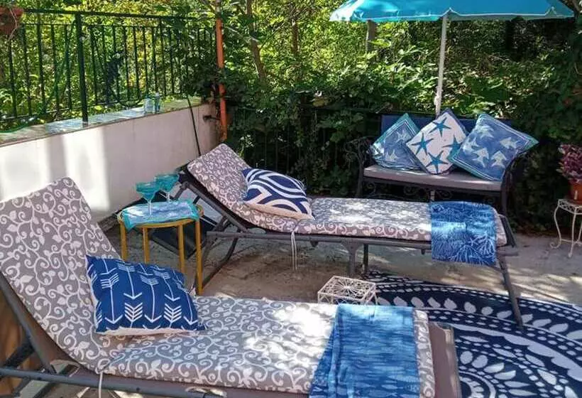 Residenssi Stunning 3 Bed House In Gallinaro, Aircon And Pool