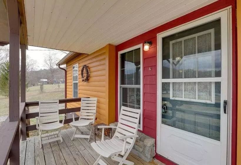 River Access & Hot Tub: Cozy Hot Springs Cabin