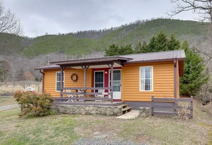 River Access & Hot Tub: Cozy Hot Springs Cabin