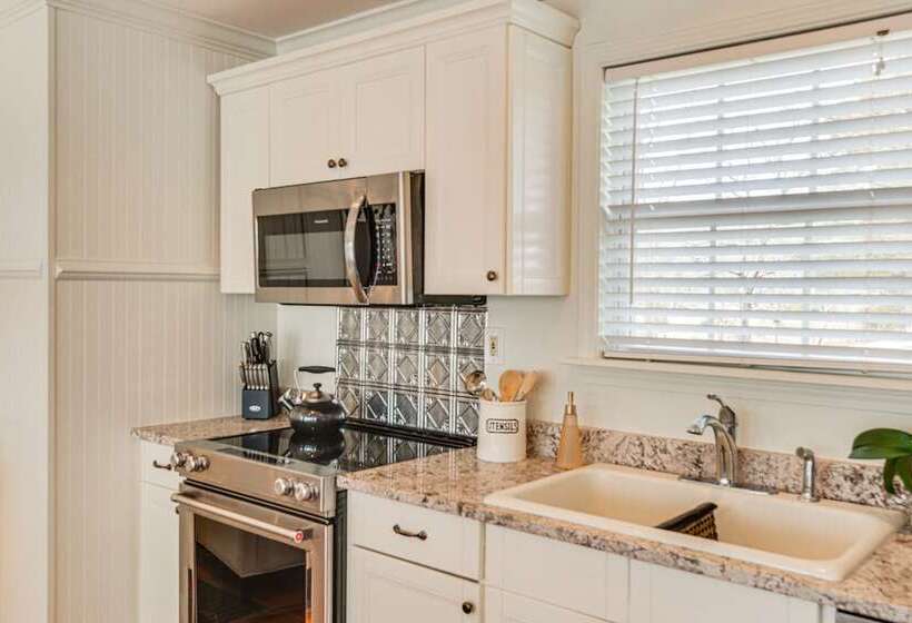 Tranquil Arrington Cottage ~ 7 Mi To Franklin!