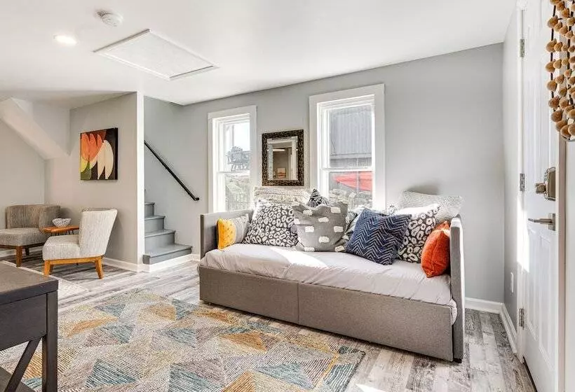 Waterfront Buckeye Lake Home W/ Deck & Dock!