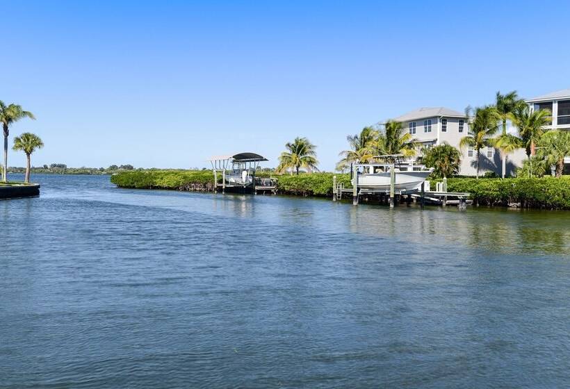 Waterfront Palmetto Home W/ Private Pool & Dock!