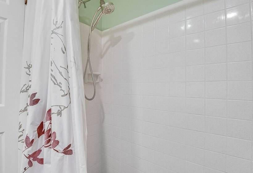 Waterfront Palmetto Home W/ Private Pool & Dock!