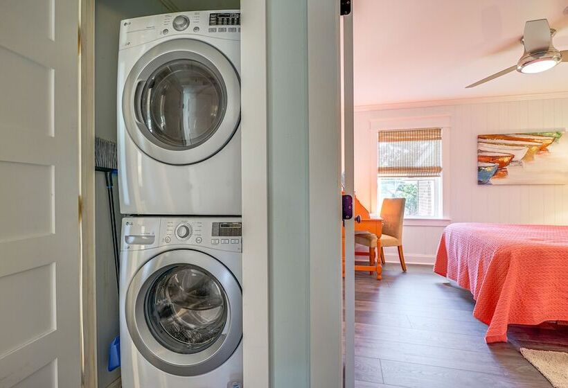 Wrightsville Beach Home W/ Fenced Yard