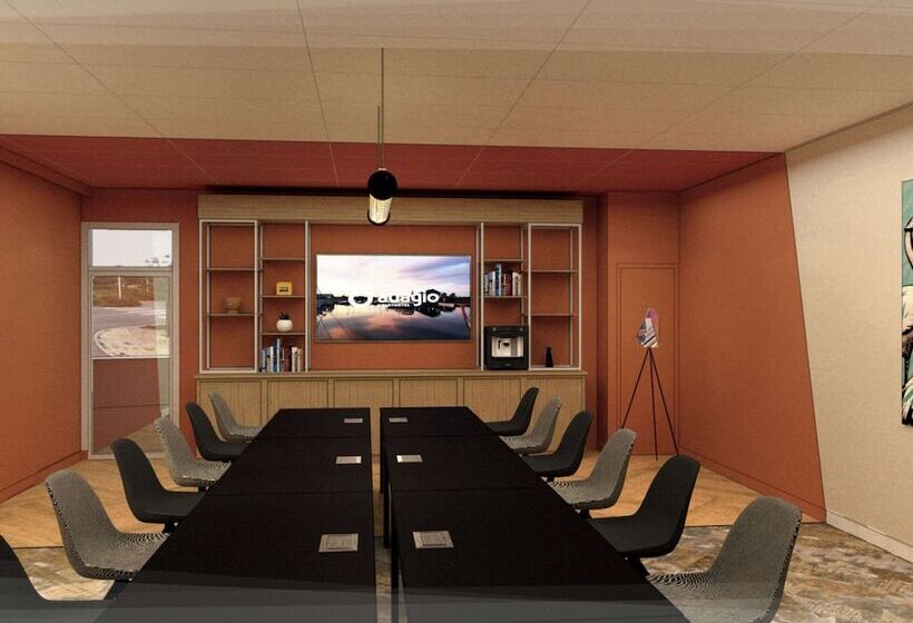 Aparthotel Adagio Access Porte De Camargue