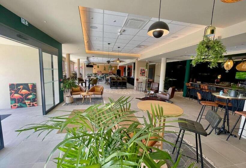 Aparthotel Adagio Access Porte De Camargue