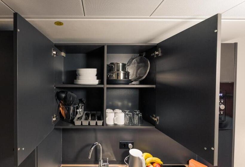 酒店 The Base Munich