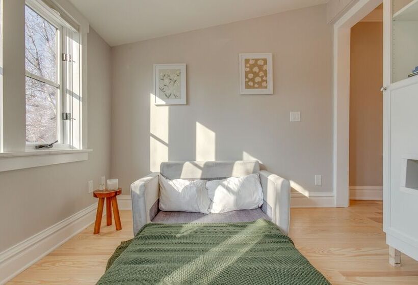 Hot Tub, Fire Pits: Ideally Located Denver Home!