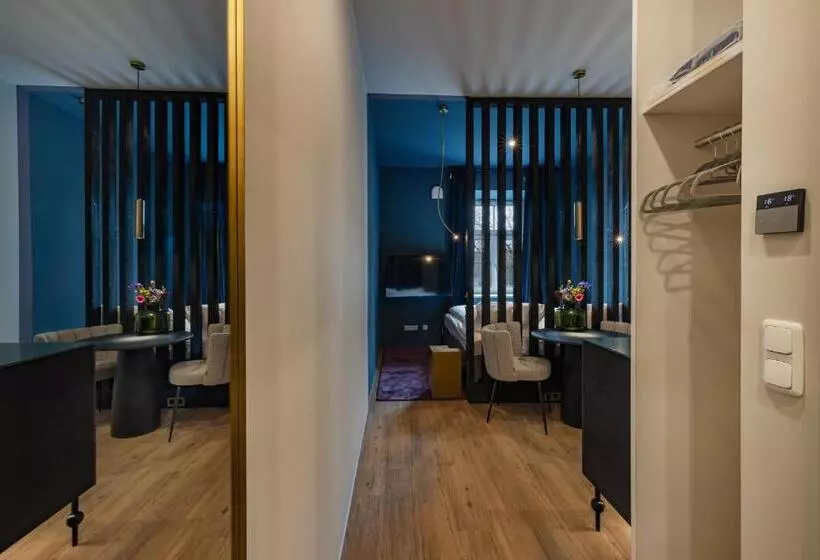 Kalm Stay   A Design Apart