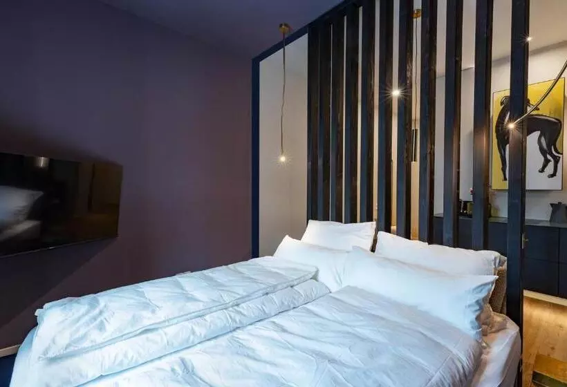 Kalm Stay   A Design Apart