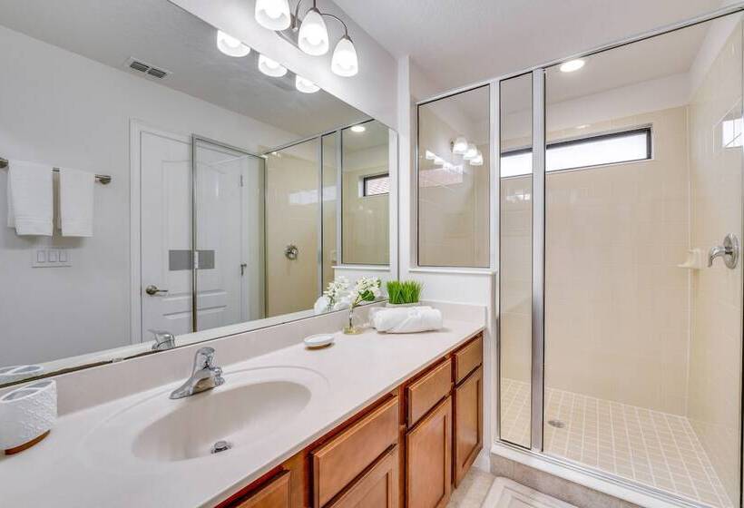 Kissimmee Home W/ Pool & Spa ~ 7 Mi To Disney!