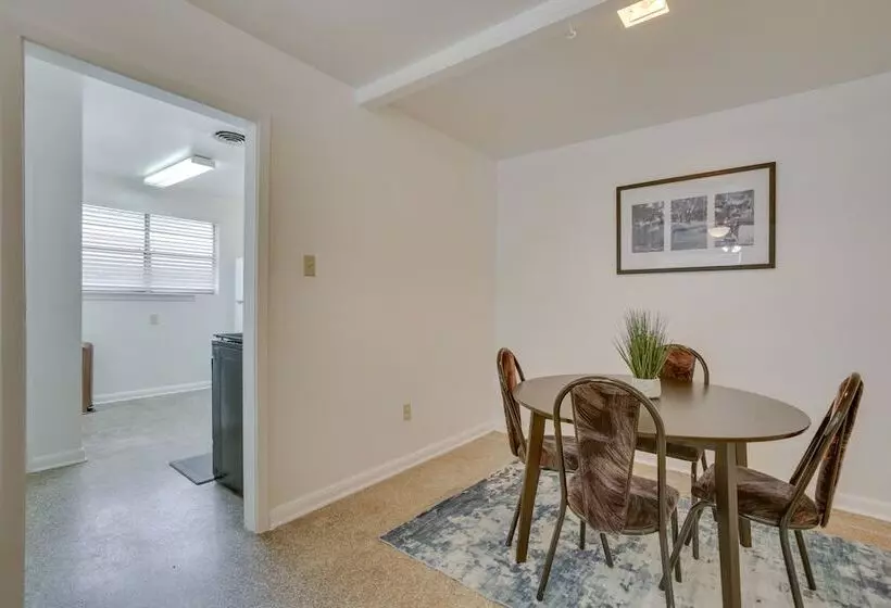 5 Mi To City Park: Charming Home Near Nola!