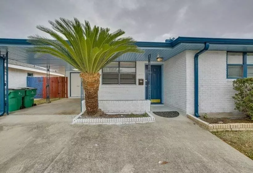 5 Mi To City Park: Charming Home Near Nola!