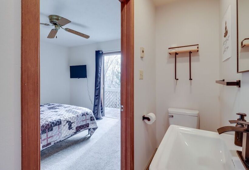 Pet Friendly Albrightsville Home W/ Game Room!