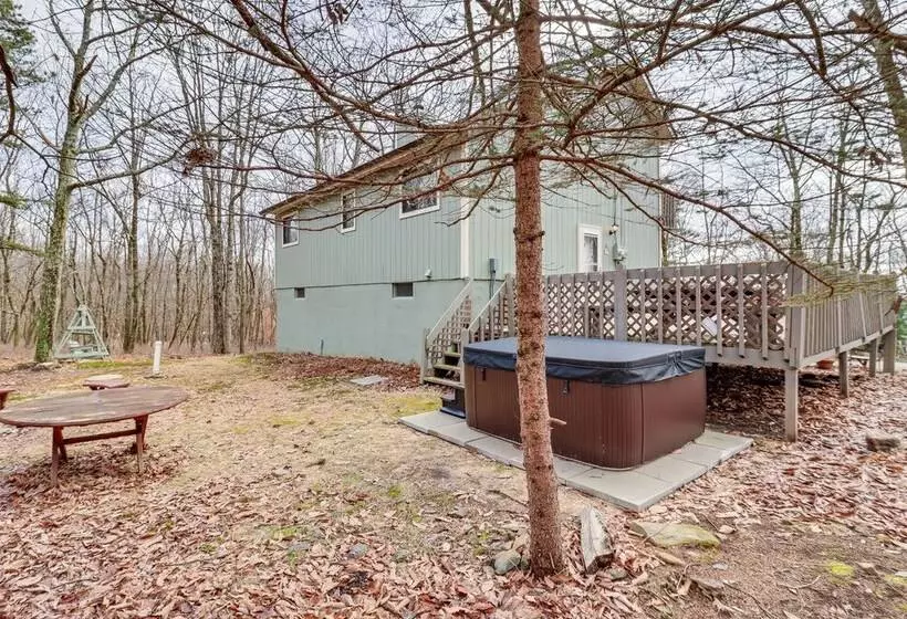 Pet Friendly Albrightsville Home W/ Game Room!