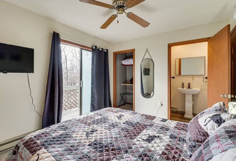 Pet Friendly Albrightsville Home W/ Game Room!