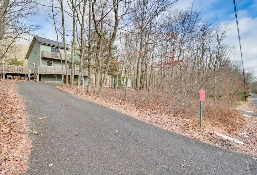 Pet Friendly Albrightsville Home W/ Game Room!