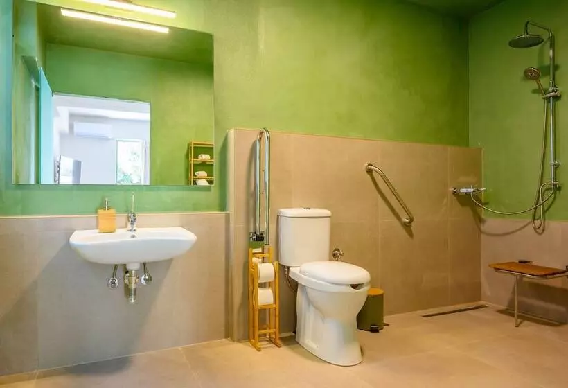 Roots Suites In Crete