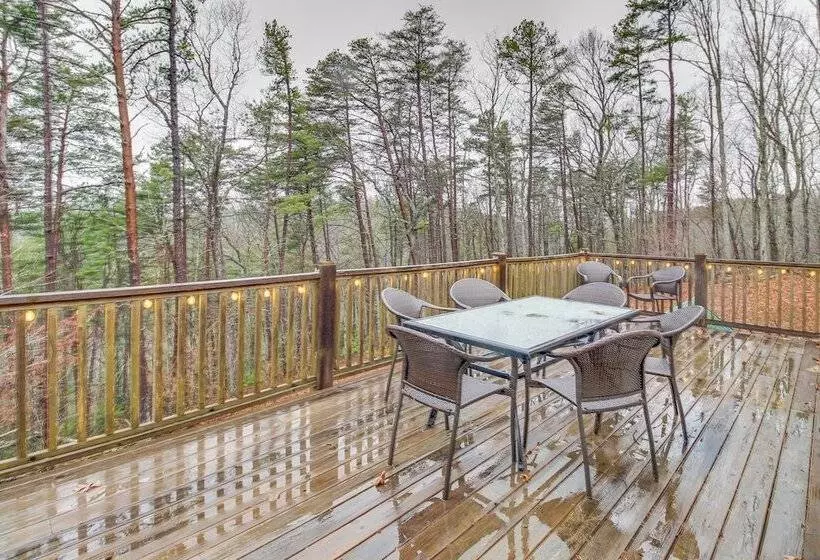Talking Rock Home W/ Private Deck