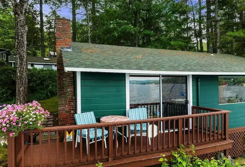 Winni Lakefront Cabin