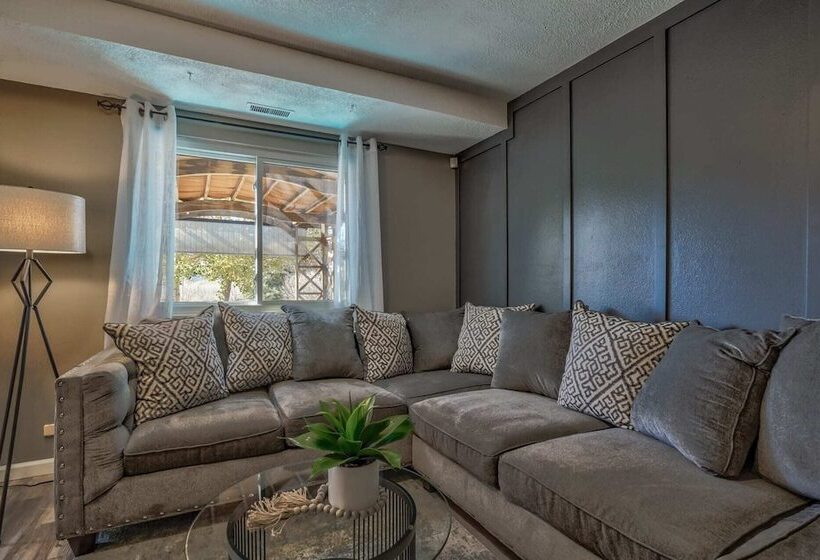 3brsweet & Chic Getawayminutes To Hiking