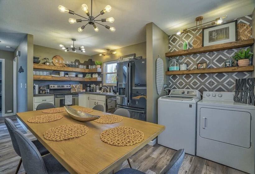 3brsweet & Chic Getawayminutes To Hiking