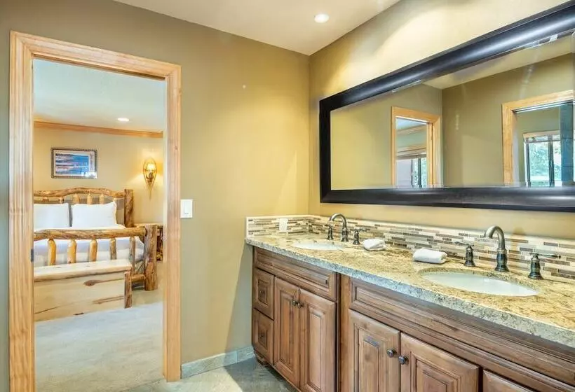 Frosted Shore By Avantstay Luxury Lake Views