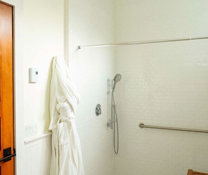 ホテル Deer Mountain Inn