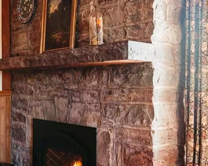 Hotelli Deer Mountain Inn