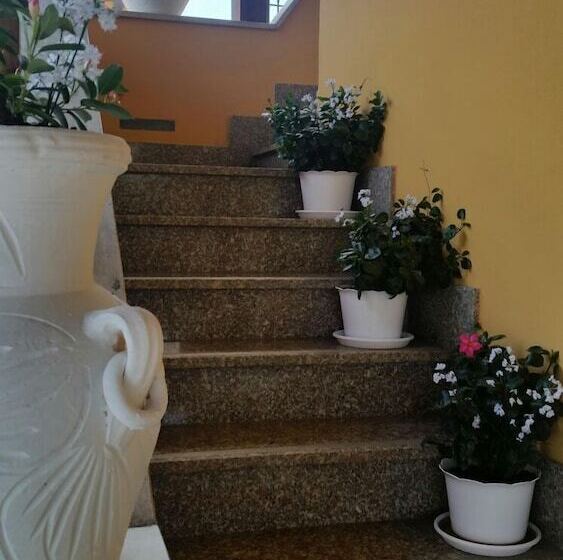 住宿加早餐  Affittacamere Stranamore