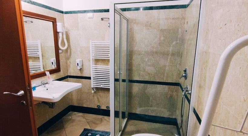 住宿加早餐  Affittacamere Stranamore