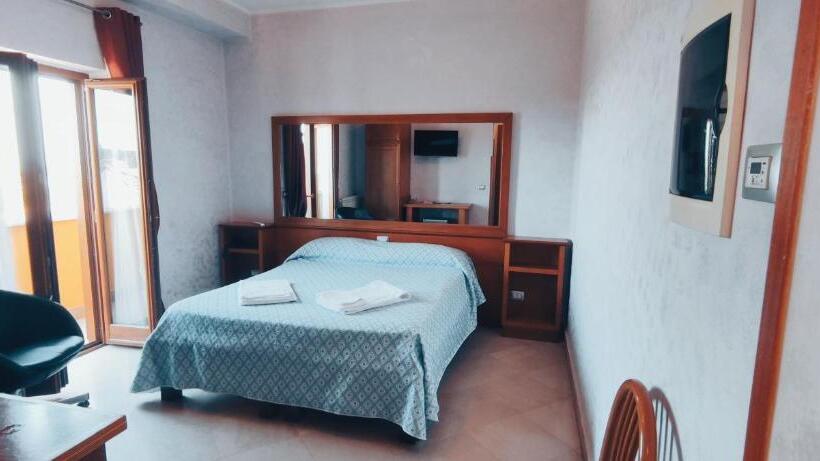 住宿加早餐  Affittacamere Stranamore