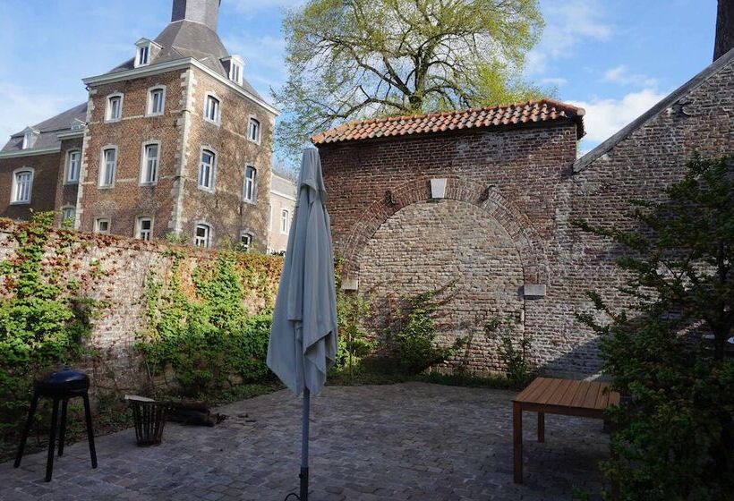 ホテル B&b Kasteel Nijswiller