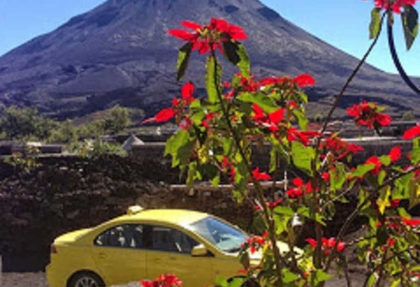 هتل Casa Monte Amarelo