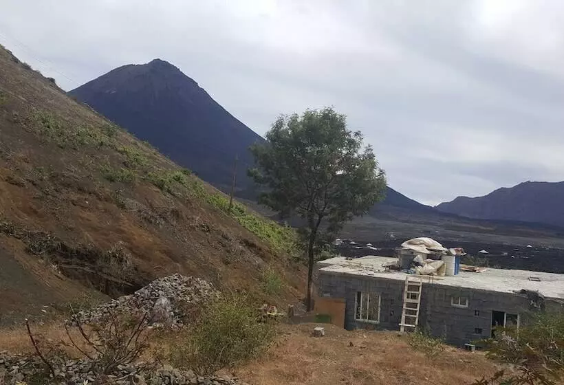 هتل Casa Monte Amarelo