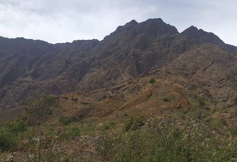 هتل Casa Monte Amarelo