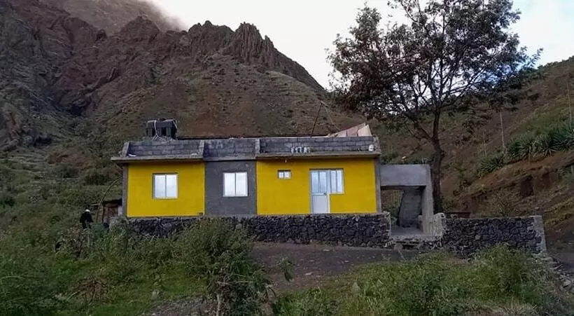 هتل Casa Monte Amarelo