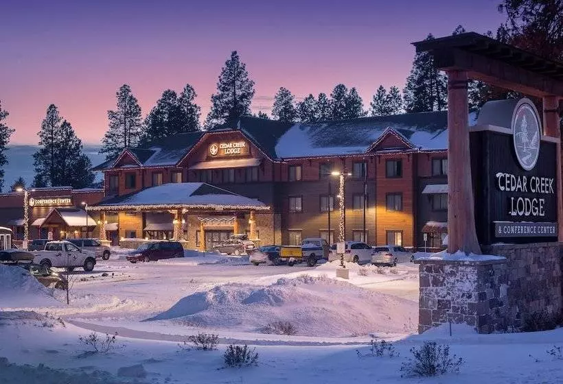 ホテル Cedar Creek Lodge & Conference Center