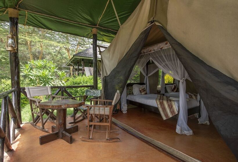 هتل Crater Lake Tented Camp And Game Sanctuary