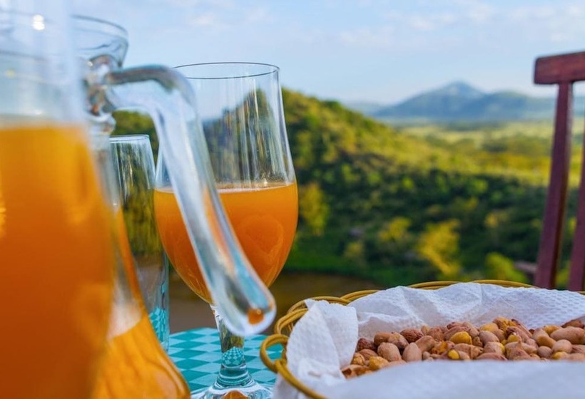 هتل Crater Lake Tented Camp And Game Sanctuary