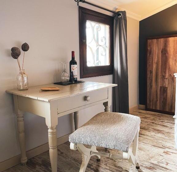 فندق El Nido De Alaro   Turismo De Interior