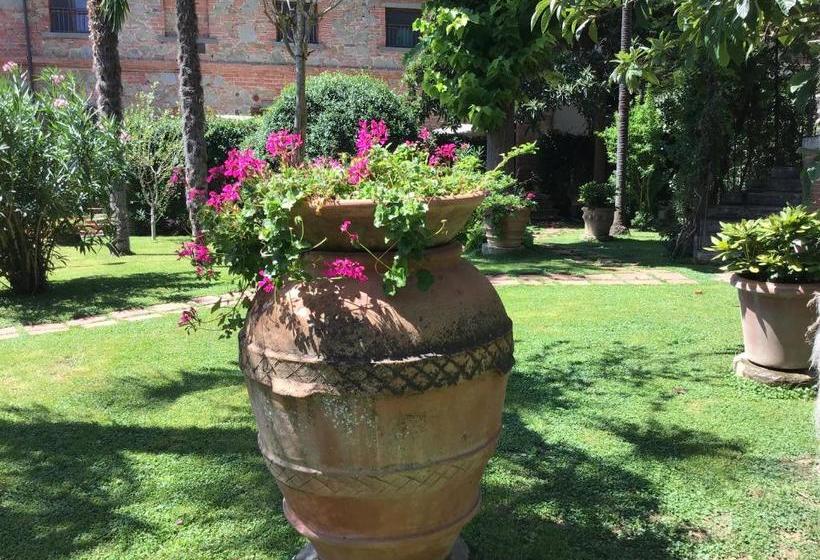 ホテル Fonte Del Castagno