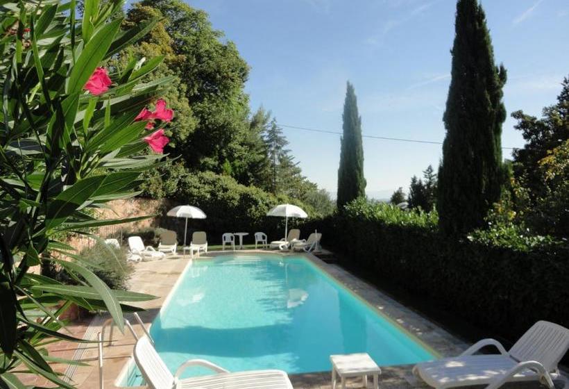 ホテル Fonte Del Castagno