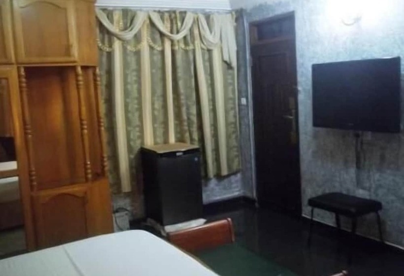 ホテル Golden Touch Executive