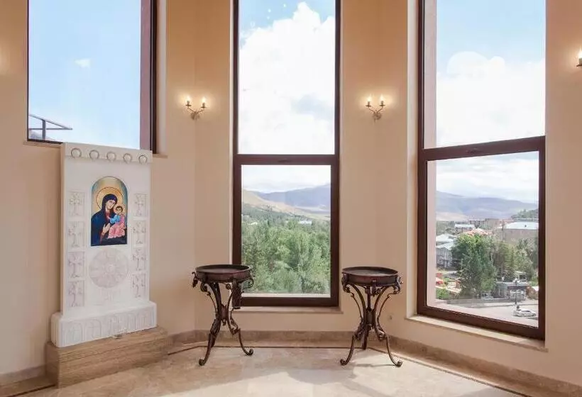 Hotelli Grand Resort Jermuk